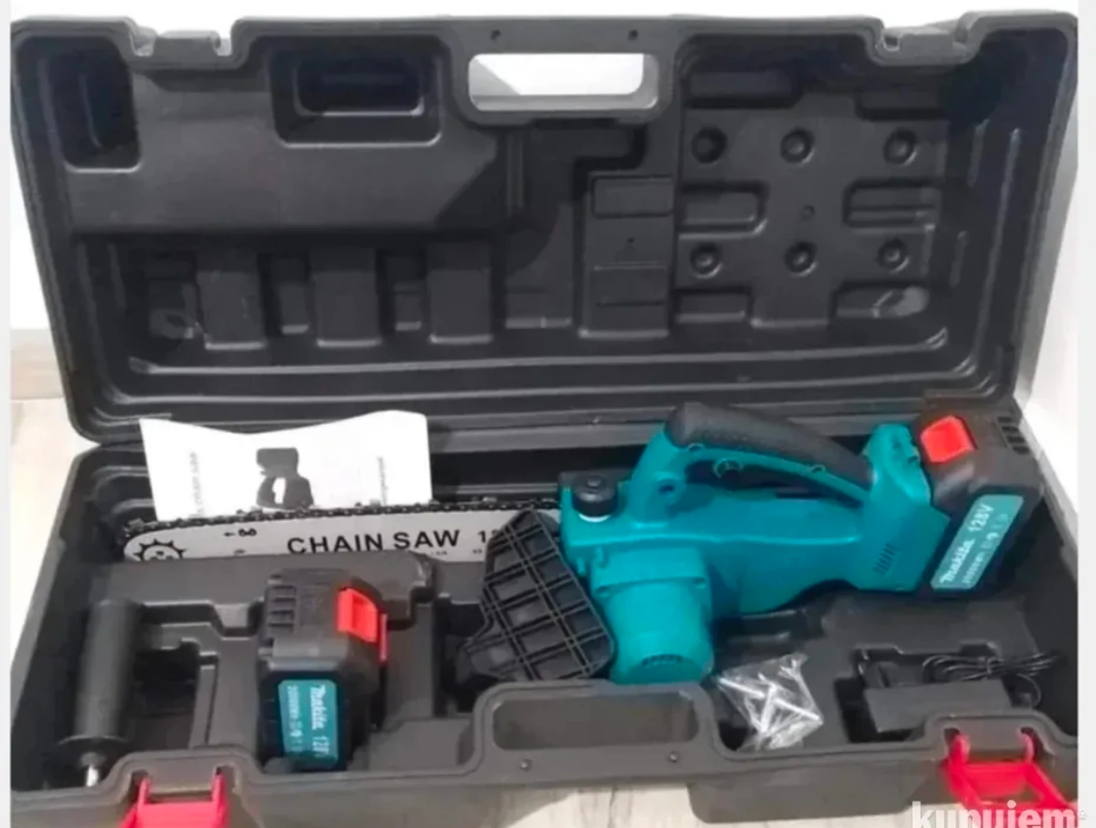 Aku Testera Makita 128V + 2 Baterije i Punjač